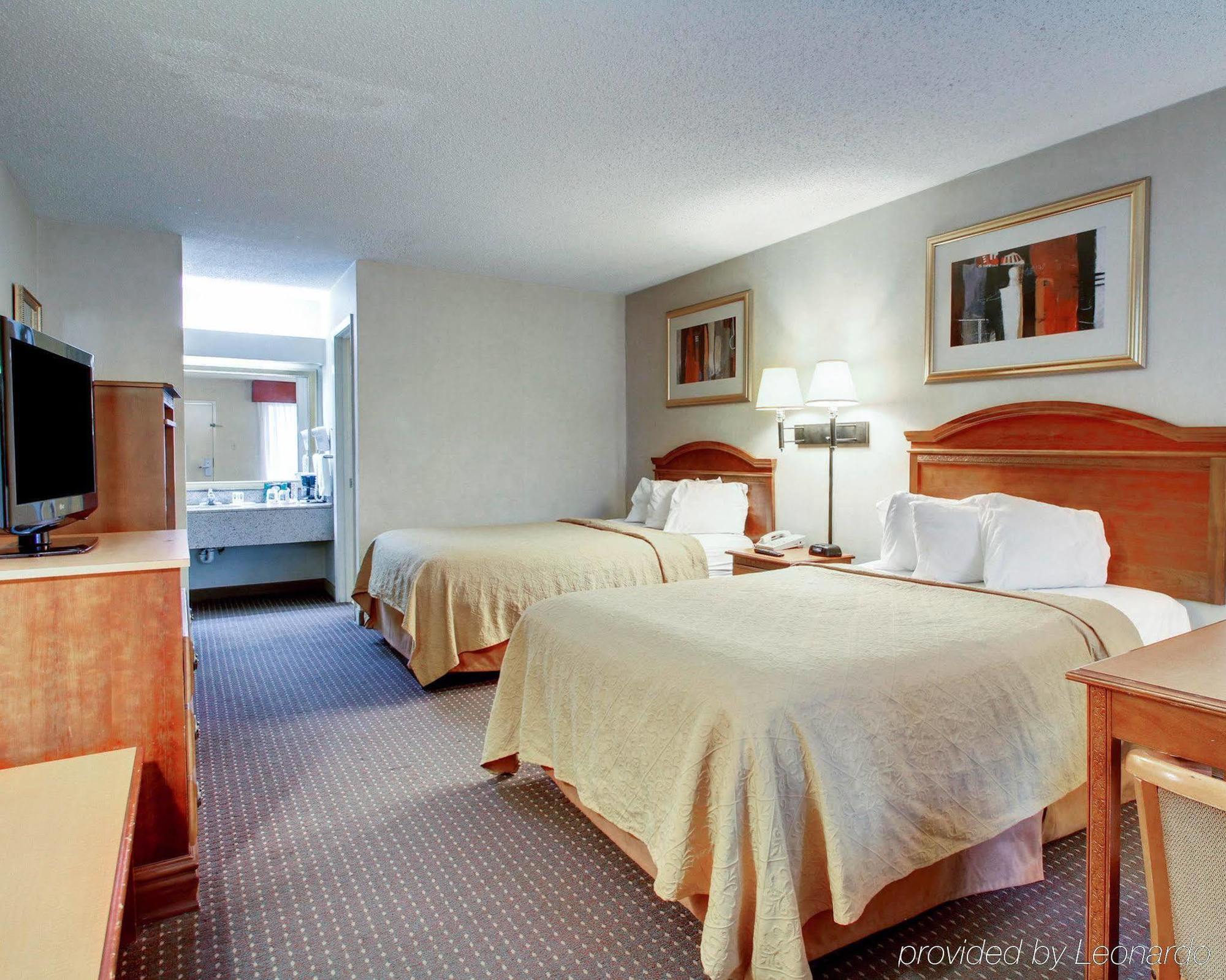 Fairbridge Express Motel 2*