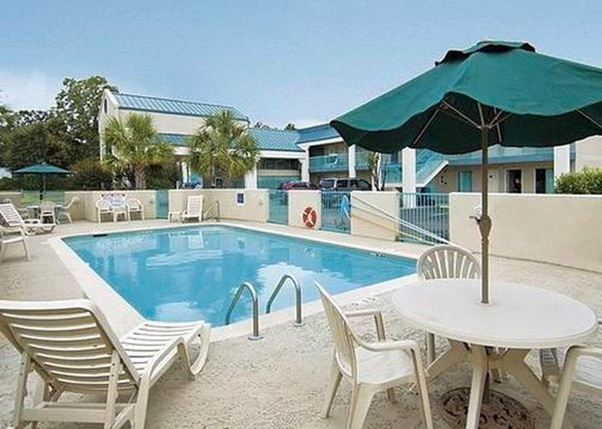 Fairbridge Express Motel
